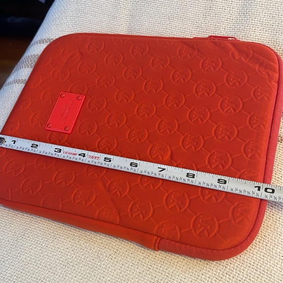 NWT Michael Kors Electronics Pouch - Picture 9 of 10